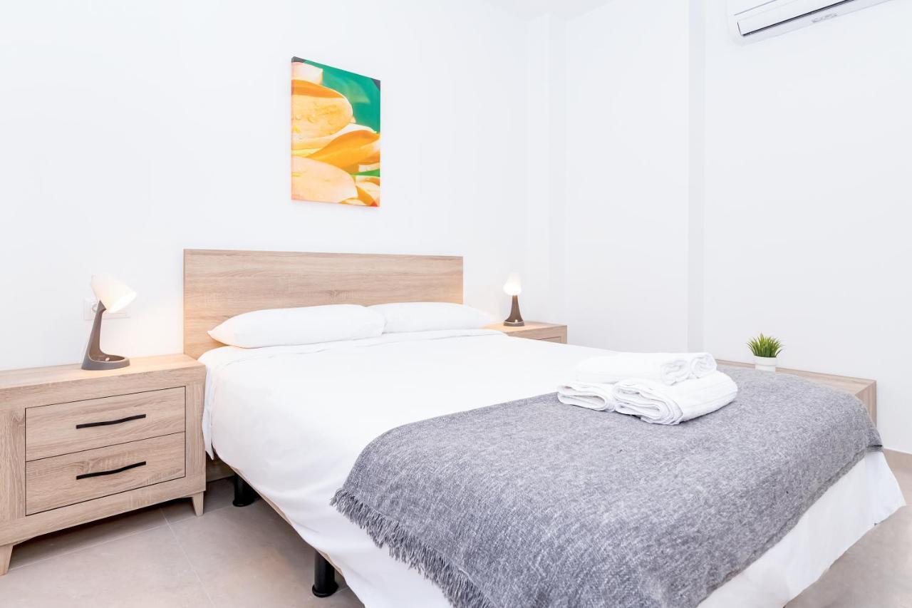 Lovely Victoria Apartament Málaga Esterno foto